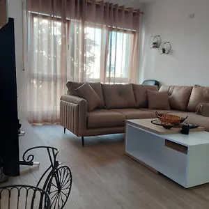 Apartamento Gex, Tirana