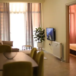 Pleasant With Free Dedicated Parking In Komuna E Parisit Appartamento