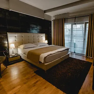 House & Restaurant Hotel